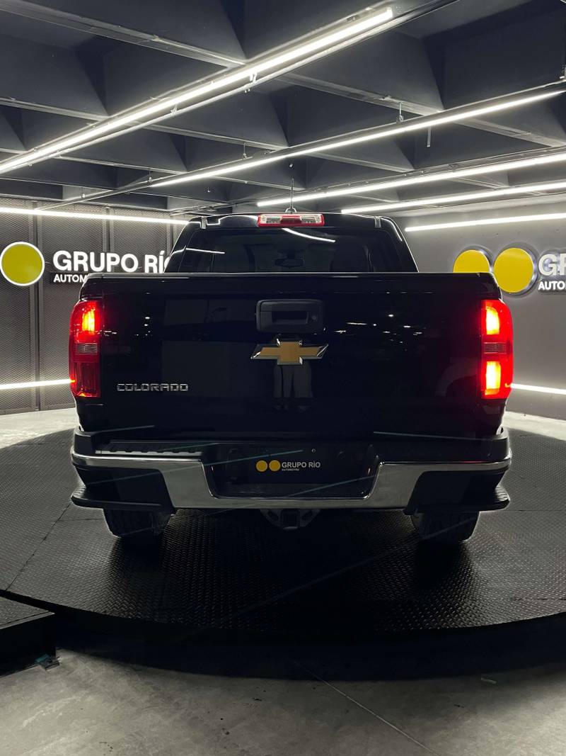 Chevrolet Colorado 2016 — foto 3