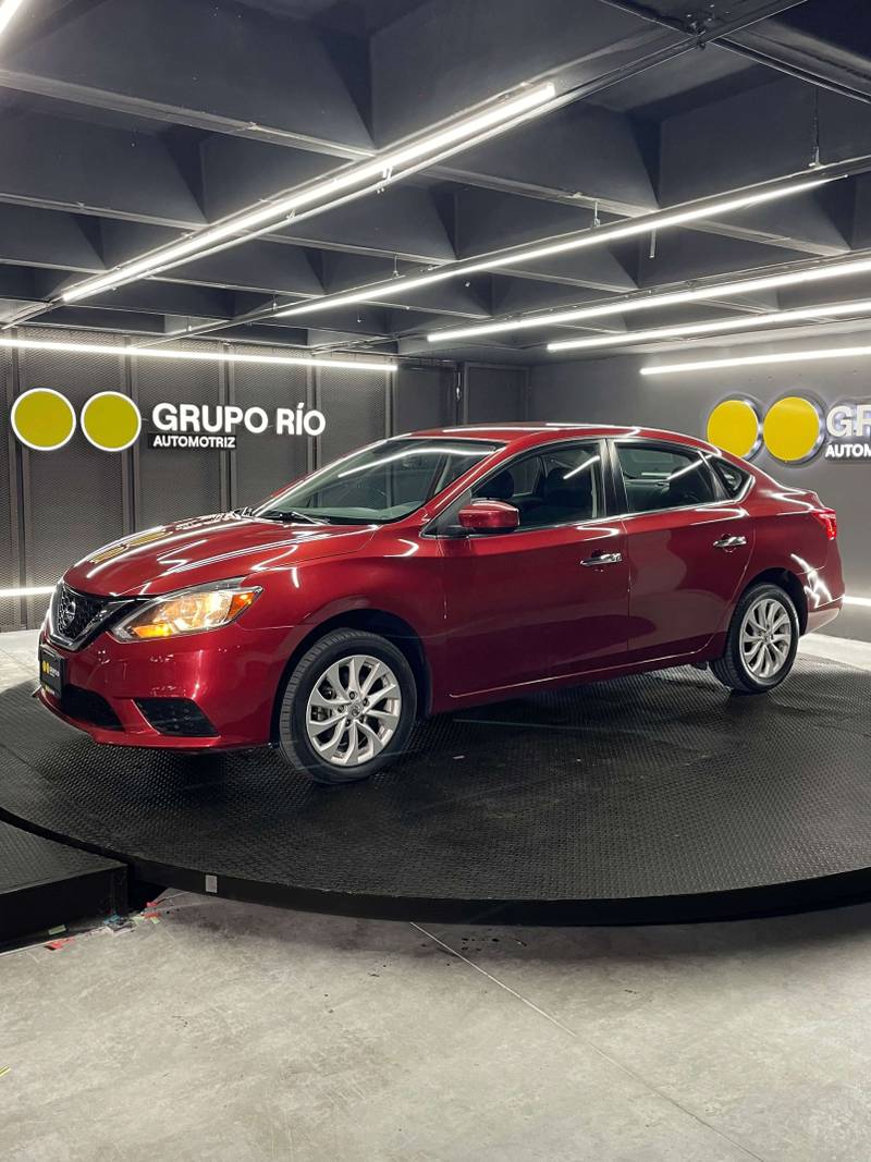 Nissan Sentra 2018 — foto 1