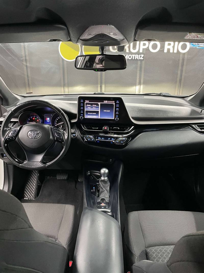 Toyota C-HR 2020 — foto 6