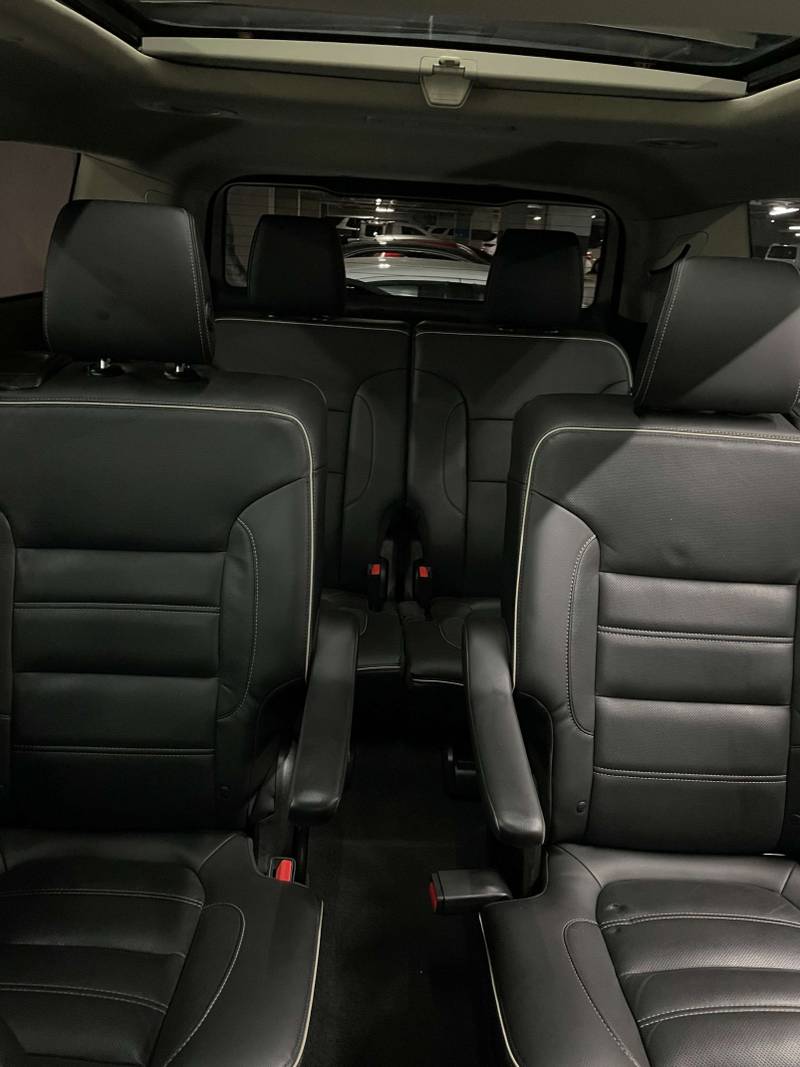 GMC Acadia 2017 — foto 9