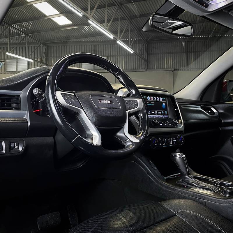 GMC Acadia 2017 — foto 6