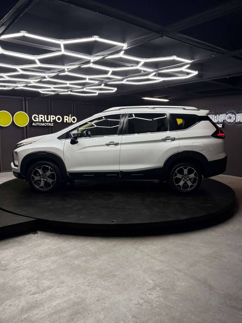 Mitsubishi Xpander 2023 — foto 4