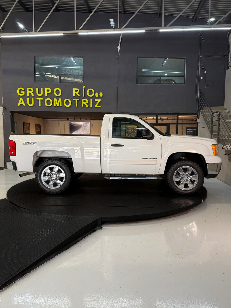 GMC Sierra 2011 — foto 5