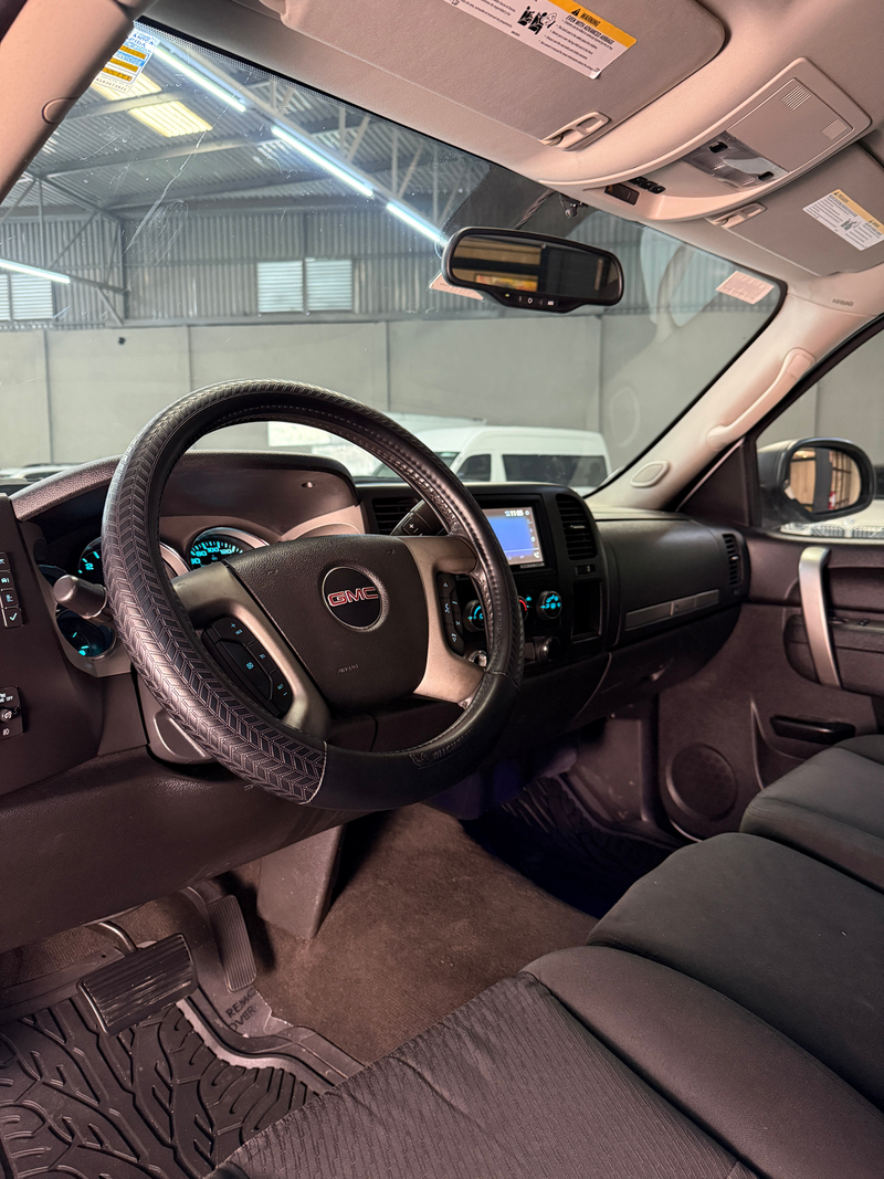 GMC Sierra 2011 — foto 6