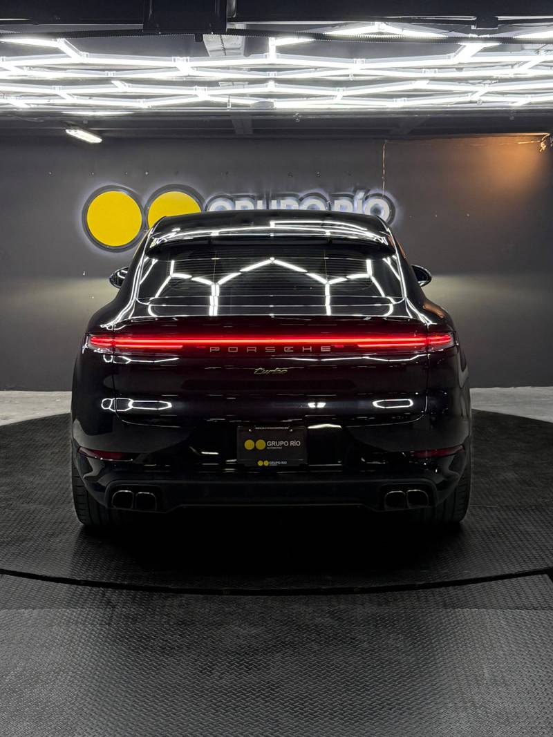 Porsche Cayenne 2025 — foto 3