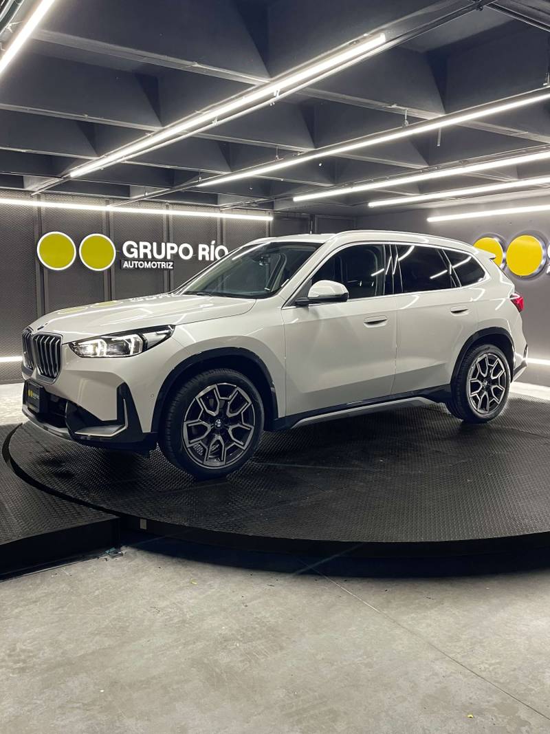 BMW X1 2026 — foto 1