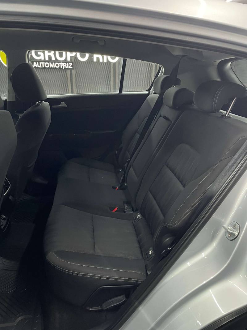 Kia Sportage 2020 — foto 8